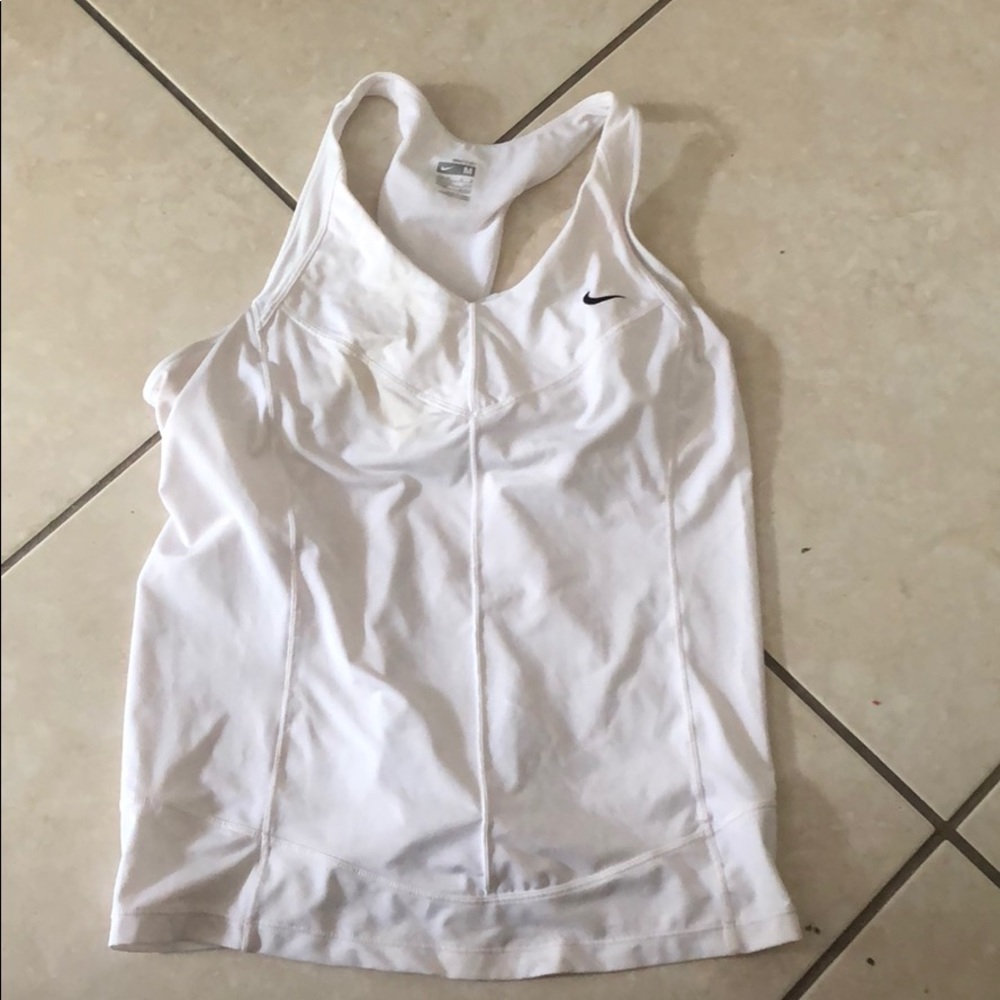 Nike top